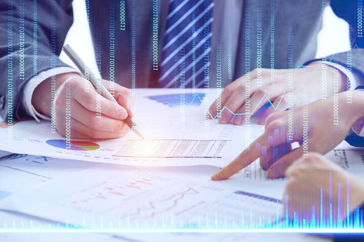 600293股吧：散户的战场，还是信息的漩涡？